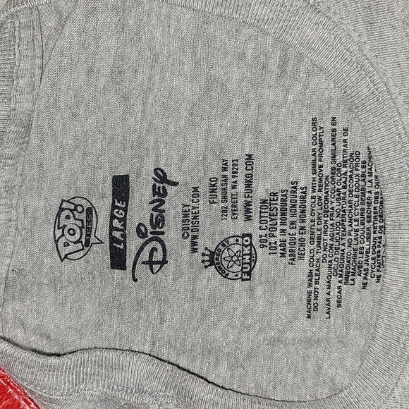 Disney big hero women gray pop tee - Picture 3 of 4